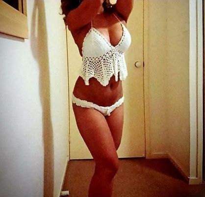 Мира, 27 лет — эротический массаж пениса