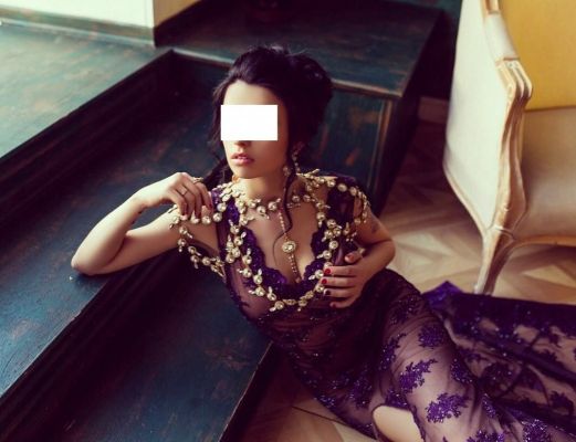 купить шлюху (Ксюша, рост: 177, вес: 76)