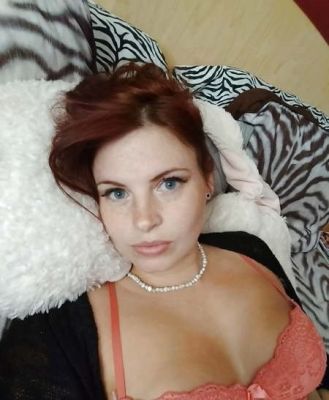 Регина — проститутка для девушек 