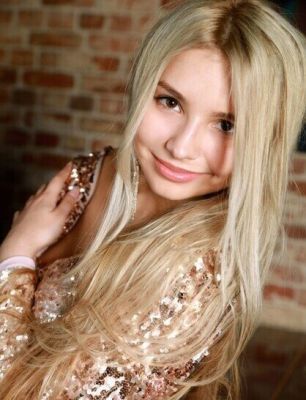 Снять грудастую девушку на ночь рядом с собой — Кристина (8 921 859-16-05)