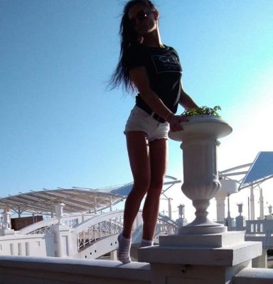 снять дешевую проститутку (Элеонора, тел. 8 921 845-11-69)