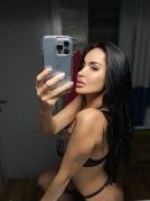 Заказать шлюху от 5000 руб. в час (Тася, тел. 8 911 820-46-67)