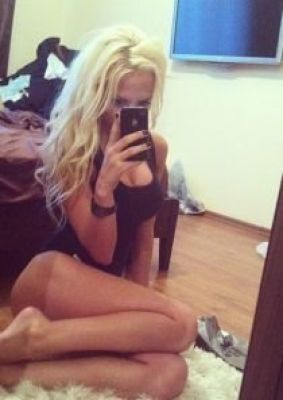 Августина, ню-фото