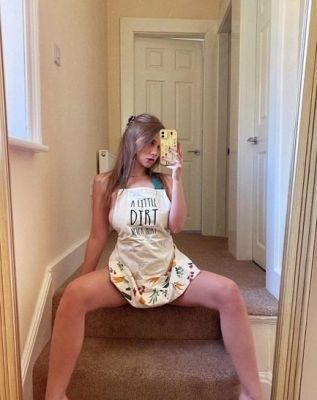 Крупные сиськи фей похоти и разврата — Наташа (вес: 70, рост: 173)